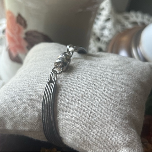Vintage Silver Plated Spoon Bracelet with Magnetic Closure - Picture 5 of 9